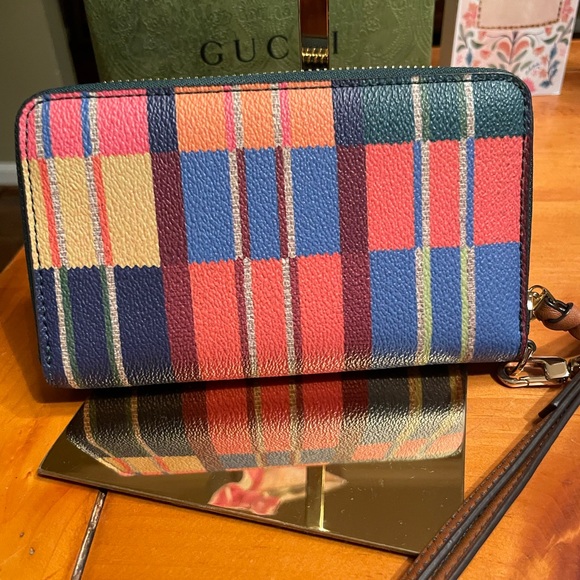 Tory Burch Colorful Plaid Wristlet Clutch NWOT - Picture 1 of 6